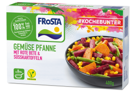 Bunte FRoSTA Gemüse Pfanne mit Rote Bete und Süßkartoffeln, auf der Verpackung mit Karotten, Bohnen, Mais und Erbsen abgebildet.
