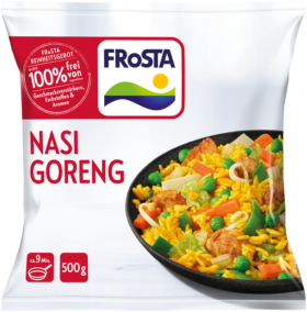 Eine Packung FRoSTA Nasi Goreng Tiefkühlprodukt: köstlicher gelber Reis mit Erbsen, Bohnen, Karotten und Hähnchen in 500g-Verpackung.