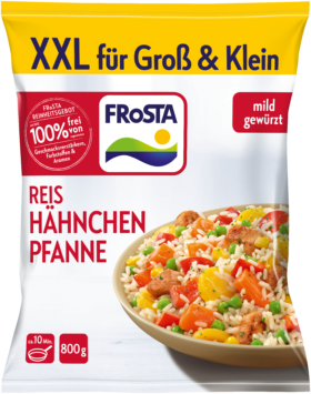 Eine Packung FRoSTA XXL Reispfanne mit Hähnchen: Reis, Hähnchen, Gemüse. Mild gewürzt, 800 g, fertig in 10 Minuten, frei von Zusatzstoffen.