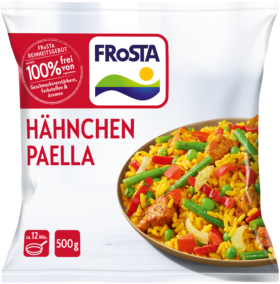 Eine Packung FRoSTA Hähnchen Paella mit Hähnchen, Reis, Gemüse; 100 % natürliche Zutaten, 500 g. FRoSTA Tiefkühlprodukt.