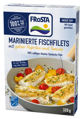 Eine Packung FRoSTA mariniertes Fischfilet mit gelbem Paprika und Tomate zeigt natürliche Zutaten, gegartes Filet und 320g Gewicht.