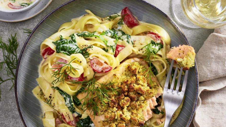 Tagliatelle mit Lachs und Spinat | FRoSTA