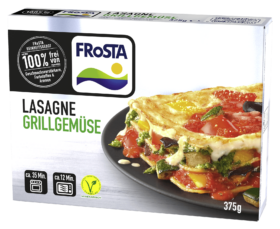 Eine Packung FRoSTA Gemüse Lasagne Grillgemüse, vegetarisch, 375g, in ca. 35 Minuten bereitbar – Abbildung auf dem Teller.