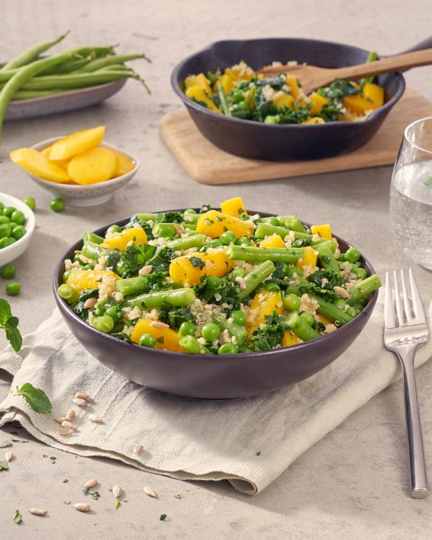 Gemüse Bowl Quinoa mit Erbsen und &amp; Grünkohl • Schnell fertig | FRoSTA