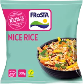 Eine Packung FRoSTA Nice Rice: Reis mit Gemüse, perfekt zu Nom Nom Nudeln. Hellblau, vegan, 500g, ohne Zusätze.