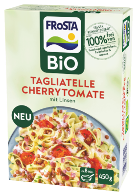 Eine Packung FRoSTA Bio Tagliatelle Cherrytomate mit Linsen überzeugt als gesunde Mahlzeit in der 450g FRoSTA Bio-Verpackung.