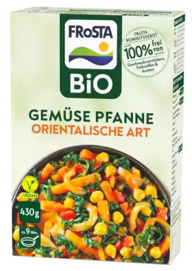 Abgebildet ist eine Schachtel FRoSTA Bio Gemüse Pfanne Orientalische Art mit veganen, biologischen 430 g und einer schnellen Garzeit von 9 Minuten.