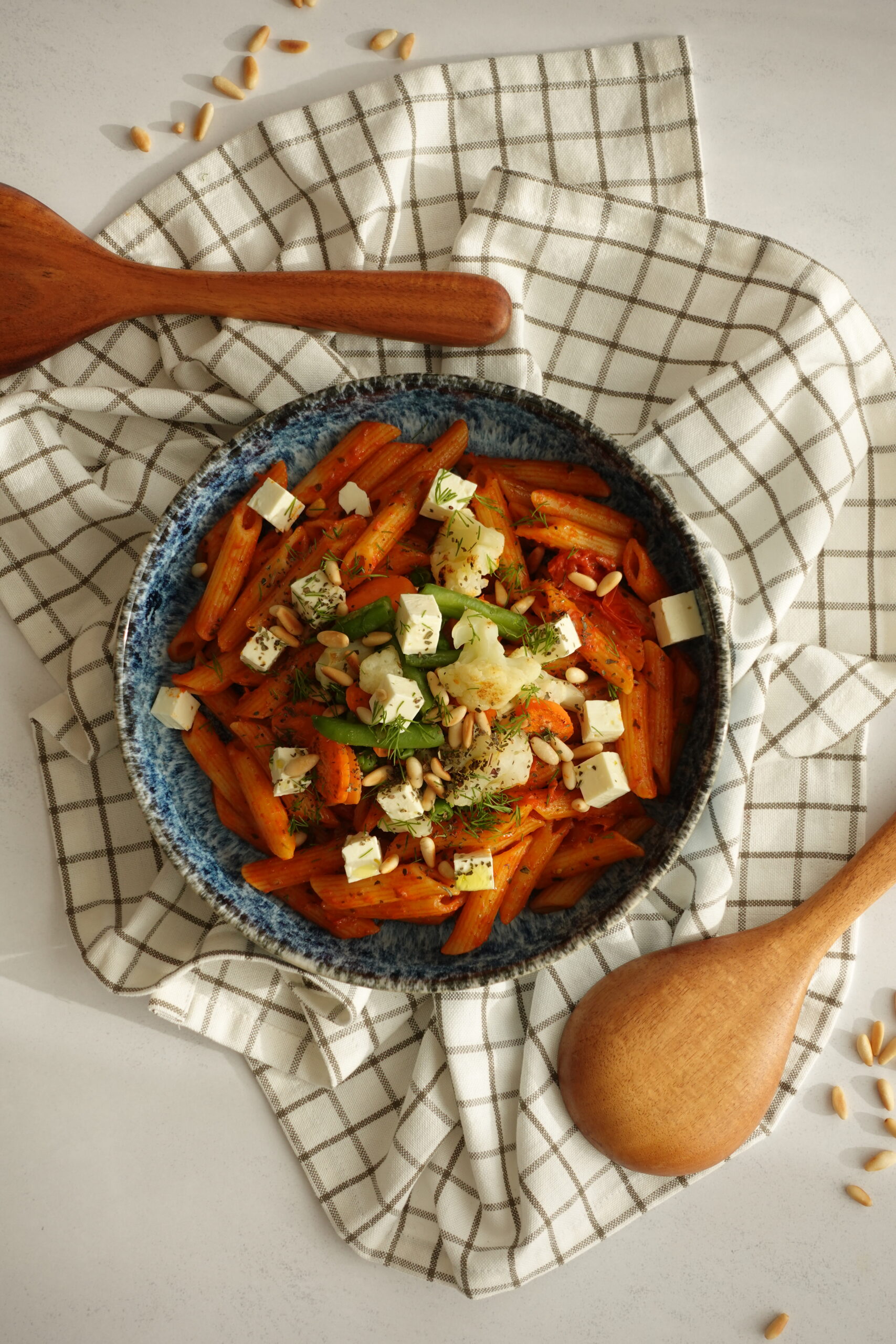 Penne all’Arrabbiata mit geröstetem Sommergemüse - FRoSTA.de