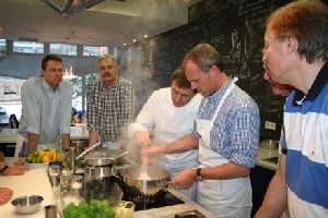 Das Risotto - richtig gerührt will gelernt sein.